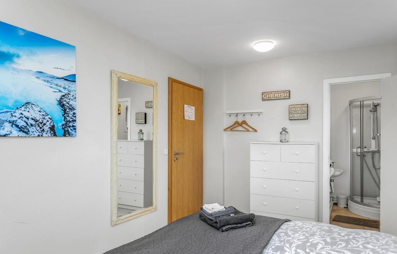 Guesthouse Vatnsholt Dış mekan fotoğraf